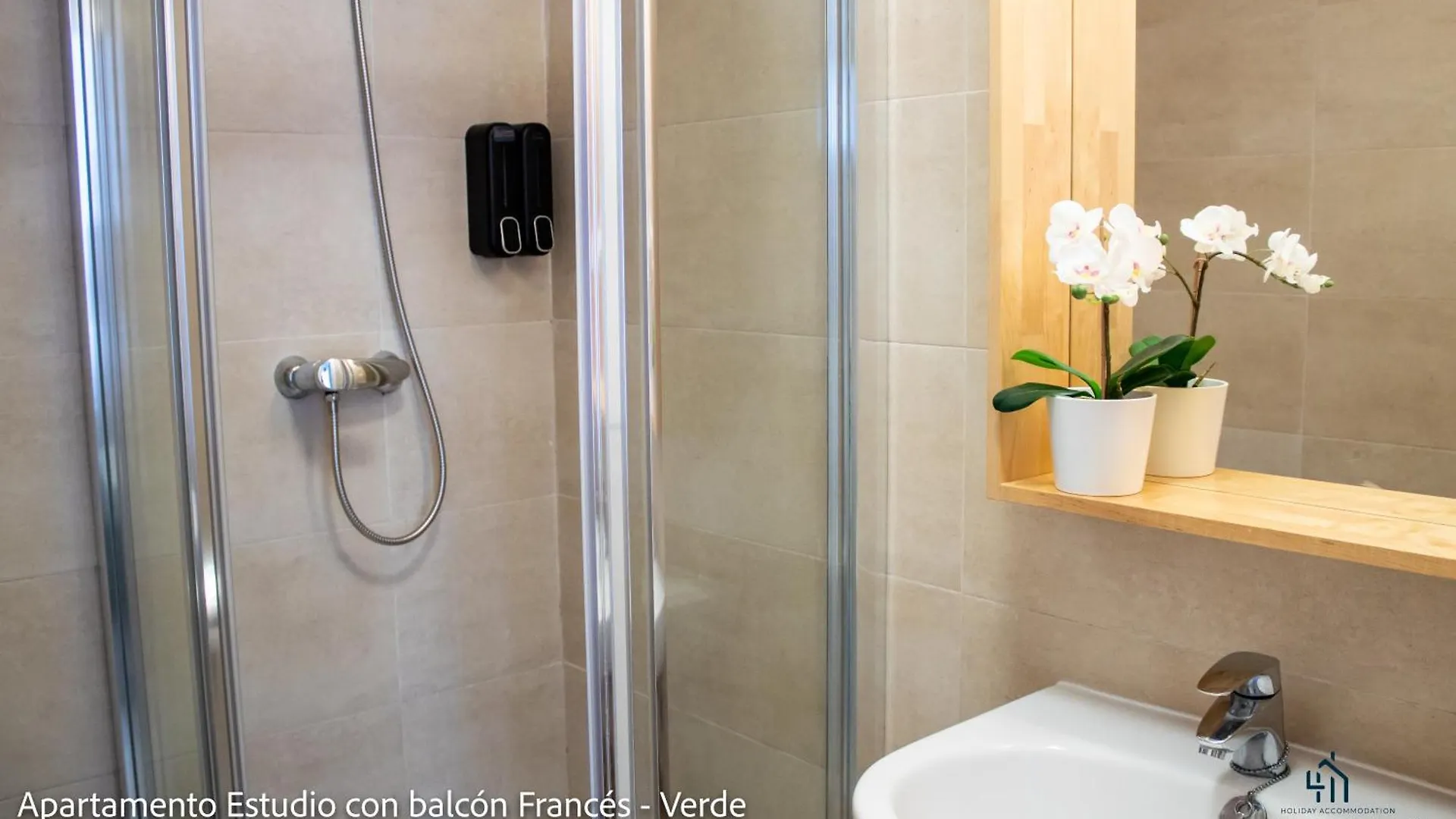 Living4Malaga Suites Superior