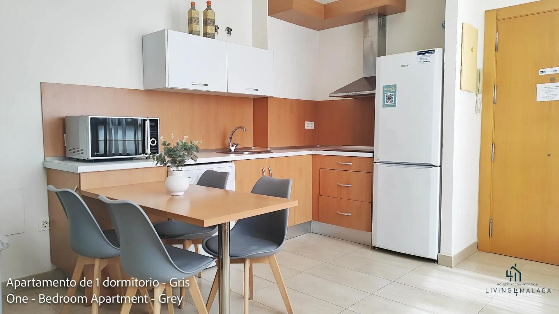 Apartment Living4Malaga Suites Superior