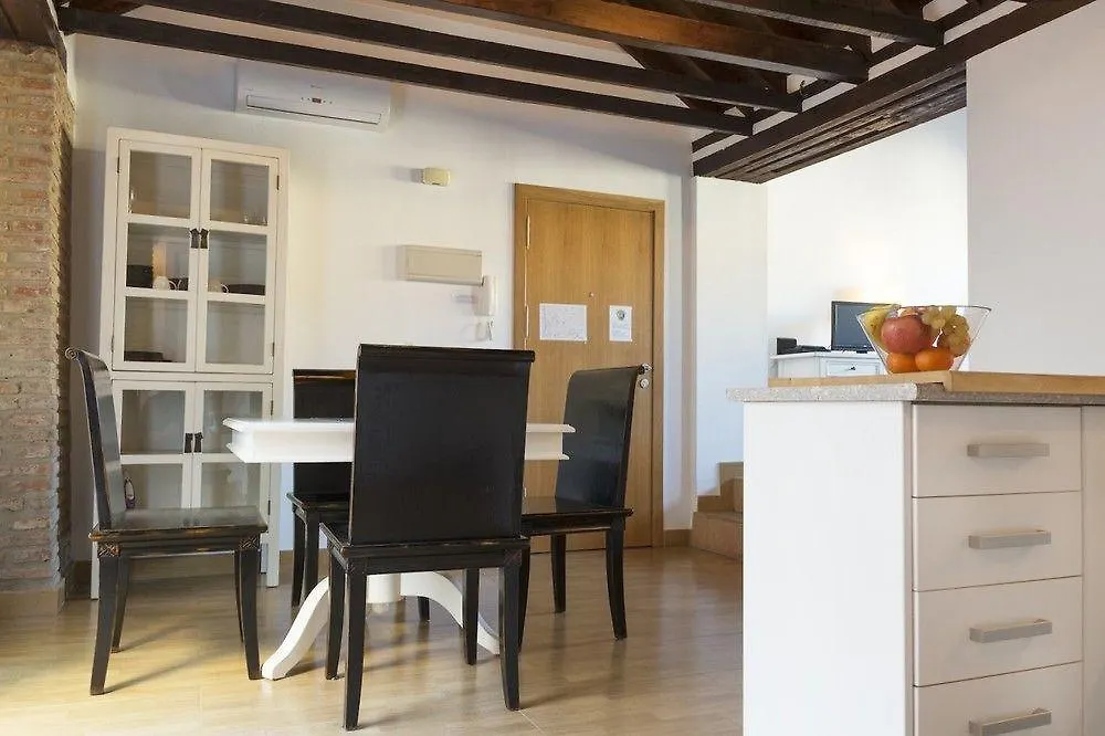 Apartment Living4Malaga Suites Superior