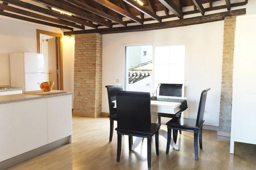 Living4Malaga Suites Superior 0*, Malaga