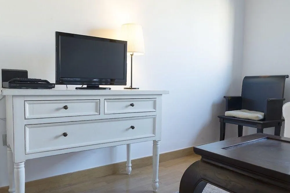 Living4Malaga Suites Superior 0*, Malaga