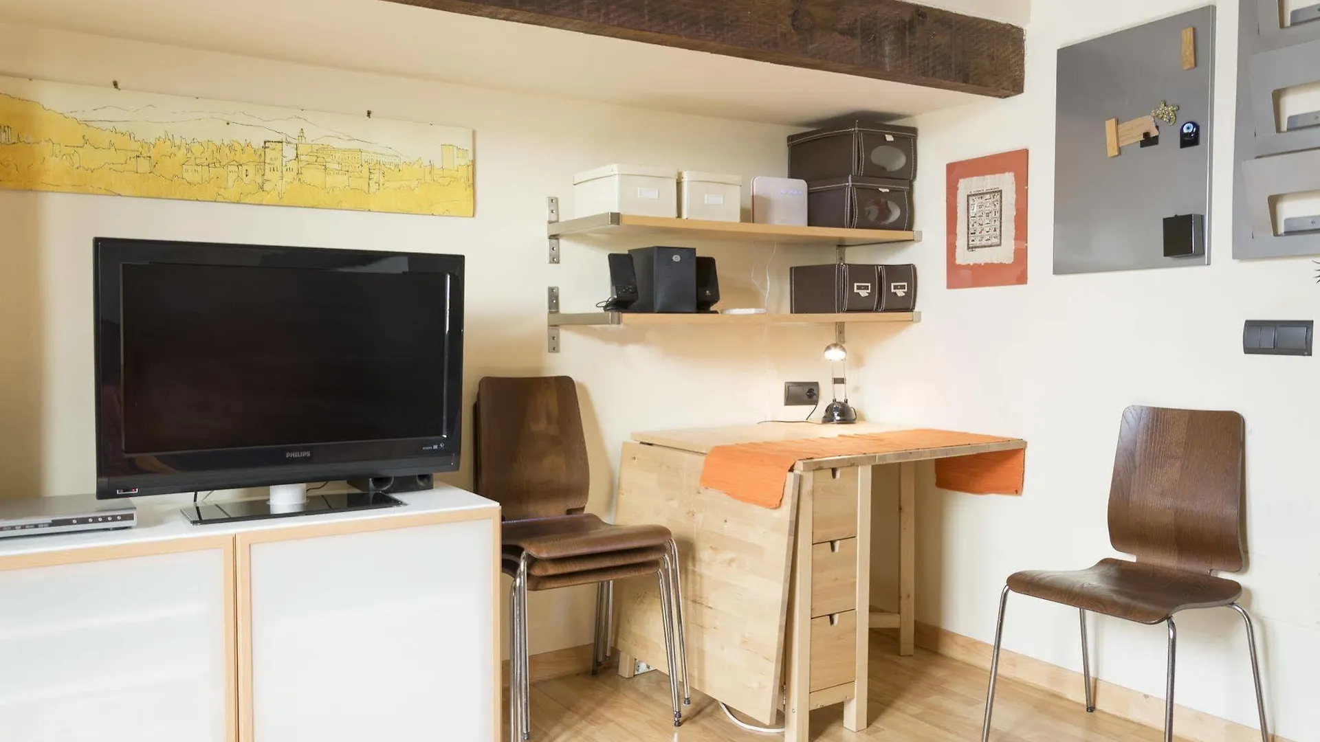 Living4Malaga Suites Superior 0*, Malaga