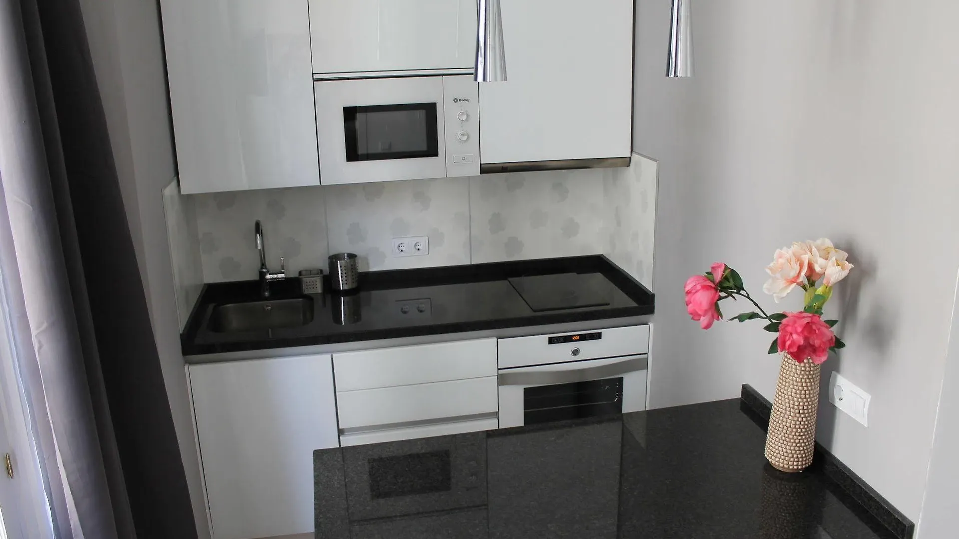 Apartment Living4Malaga Suites Superior